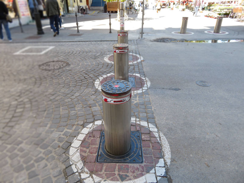 Potopni stebriček Ultimat v Ljubljani
