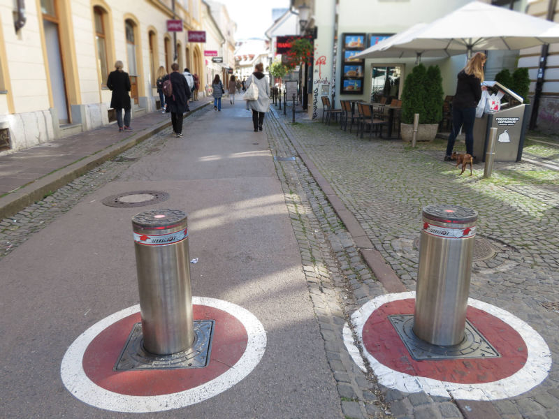 Potopni stebriček Ultimat v Ljubljani: Trubarjeva